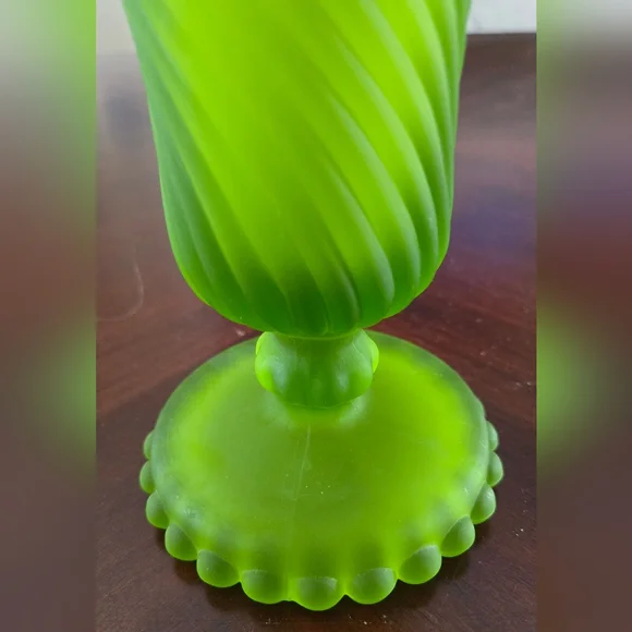 Vintage Glass Vase - Picture 8 of 12